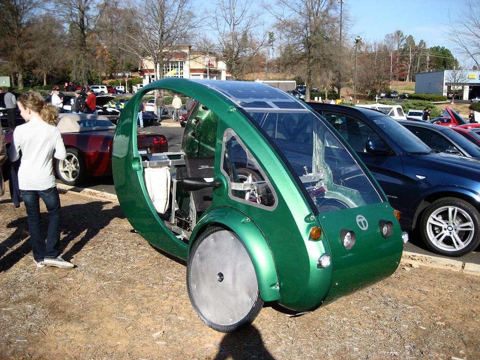 enclosed reverse trike